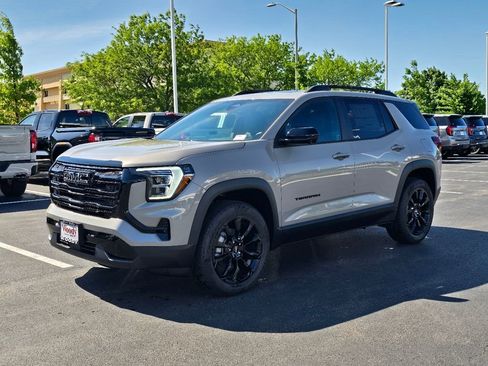 New 2026 GMC Terrain Elevation w/ Elevation Premium Package AWD/4WD image 5