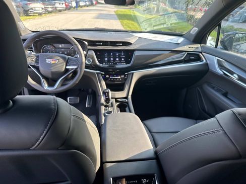 New 2025 Cadillac XT6 Sport AWD/4WD image 19