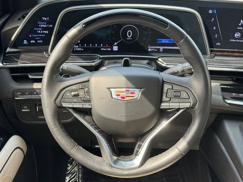 Used 2024 Cadillac Escalade Sport w/ Touring Package image 21