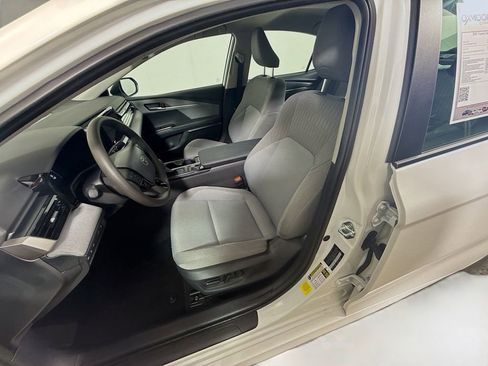 Certified 2025 Toyota Camry LE w/ Convenience Package image 19