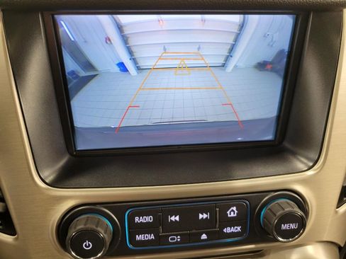 Used 2017 GMC Yukon Denali w/ Open Road Package image 16