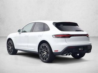 Certified 2025 Porsche Macan AWD/4WD video 3