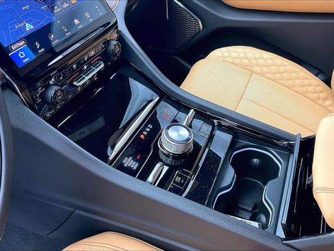 New 2025 Jeep Grand Cherokee L Summit image 8