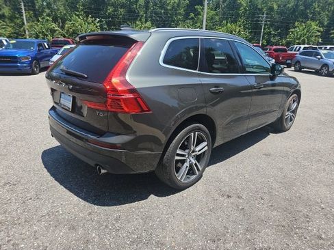 Used 2020 Volvo XC60 T5 Momentum FWD image 6