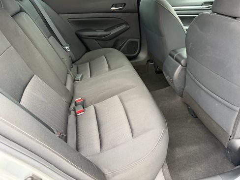 Certified 2022 Nissan Altima 2.5 SV image 15