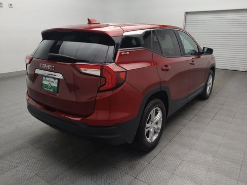 Used 2024 GMC Terrain SLE w/ LPO, Floor Liner Package FWD image 9