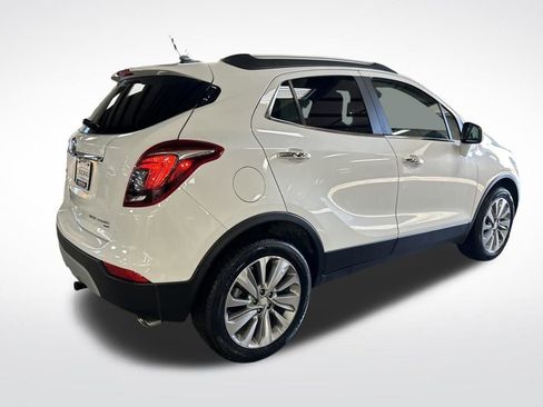 Used 2020 Buick Encore Preferred w/ Safety Package image 5