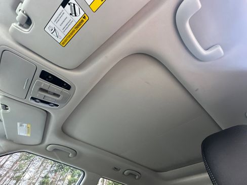 Used 2017 Kia Soul + image 32