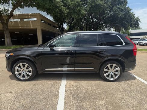 Used 2016 Volvo XC90 T6 Inscription w/ Vision Package AWD/4WD image 3