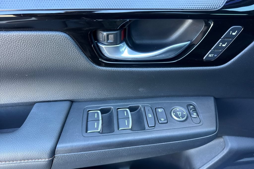 Used 2023 Honda CR-V Sport Touring image 13