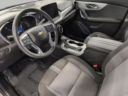 Used 2024 Chevrolet Blazer LT w/ Convenience Package AWD/4WD image 9