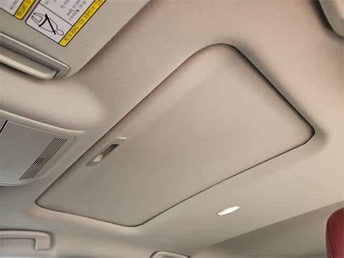 Used 2024 MAZDA CX-30 AWD 2.5 S w/ Preferred Package image 19