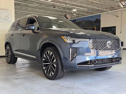 New 2026 Volvo XC90 B6 Plus w/ Protection Package Premier AWD/4WD image 5