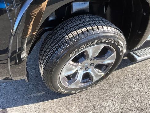 Used 2022 RAM 1500 Laramie image 13
