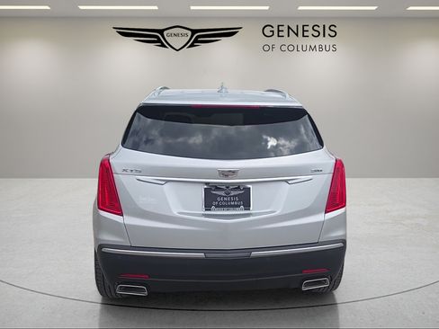 Used 2019 Cadillac XT5 Premium Luxury FWD image 4