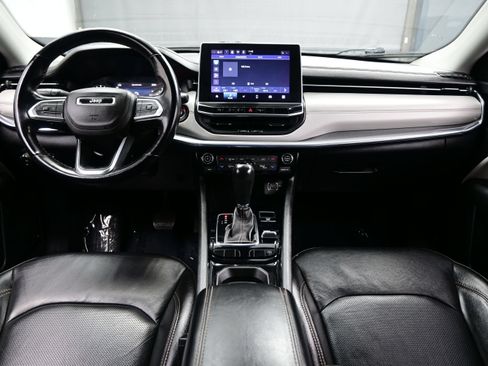 Used 2022 Jeep Compass Limited AWD/4WD image 19