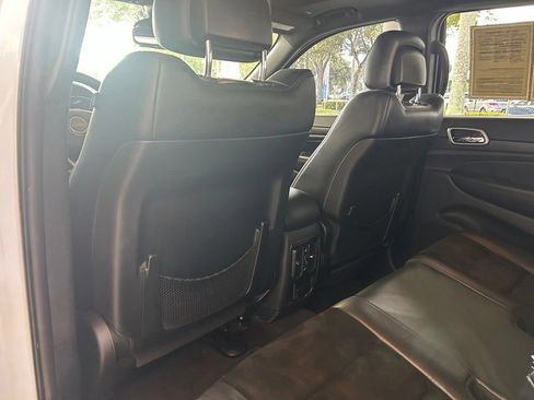 Used 2017 Jeep Grand Cherokee Altitude RWD image 36