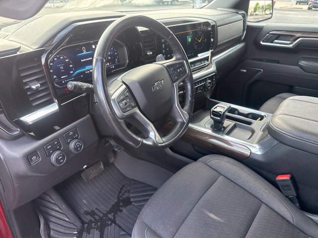 Used 2023 Chevrolet Silverado 1500 RST AWD/4WD image 25
