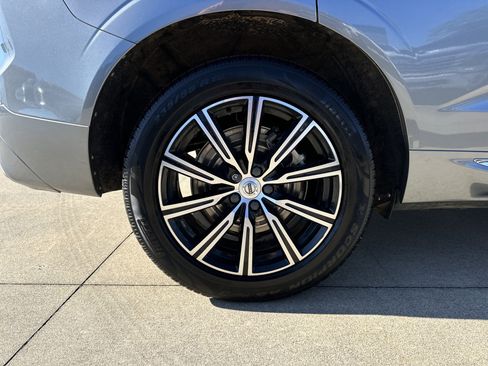 Used 2021 Volvo XC60 T6 Inscription AWD/4WD image 22