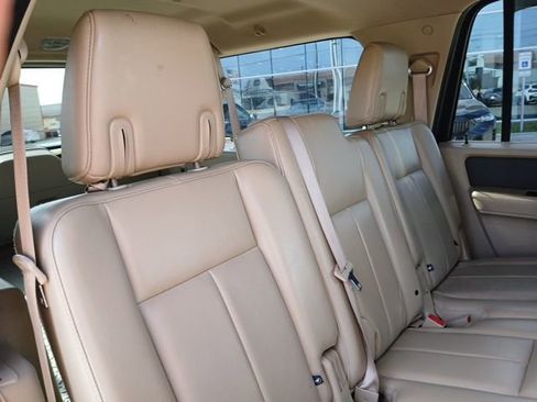 Used 2012 Ford Expedition EL XLT image 11