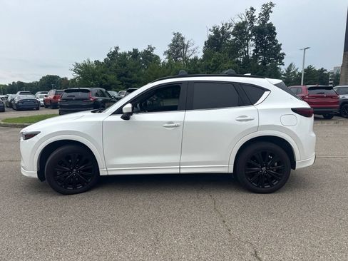 Used 2022 MAZDA CX-5 Signature AWD/4WD image 2