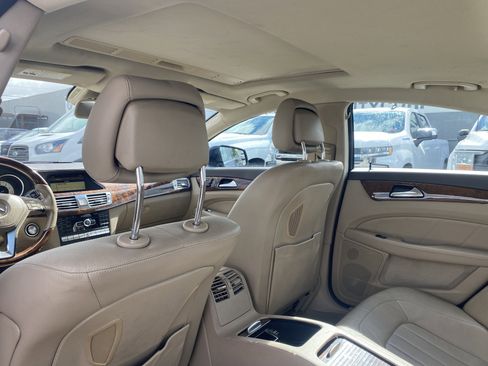 Used 2012 Mercedes-Benz CLS 550 image 15