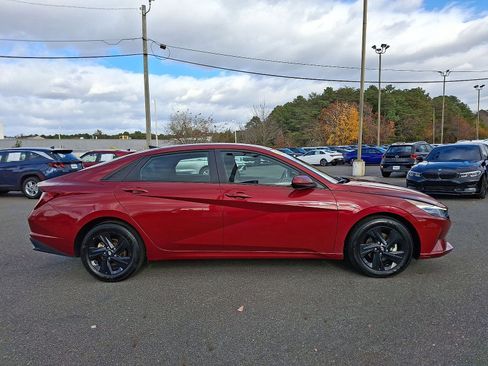 Certified 2023 Hyundai Elantra SEL w/ Cargo Package image 31