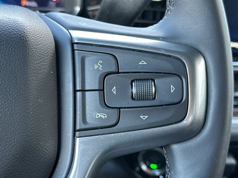 Used 2025 Chevrolet Silverado 1500 LT image 37