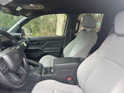 Certified 2025 Toyota Tacoma SR5 image 3