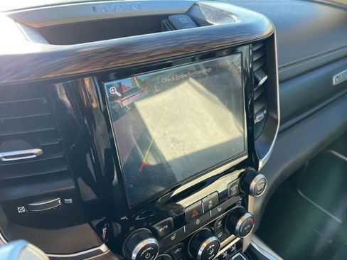 Used 2021 RAM 2500 Laramie w/ Body Color Bumper Group image 14