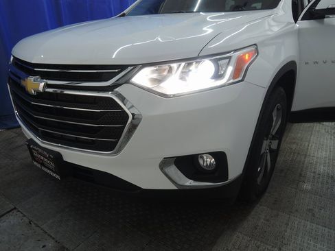 Used 2020 Chevrolet Traverse LT w/ LT Premium Package image 40