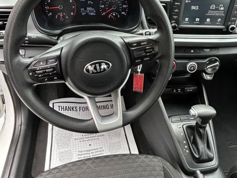 Used 2020 Kia Rio LX FWD image 11