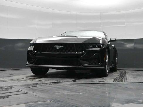 New 2025 Ford Mustang GT image 27
