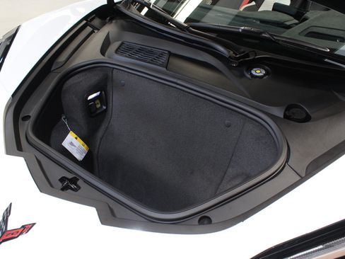 Used 2023 Chevrolet Corvette Z06 RWD image 86