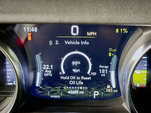 Used 2023 Jeep Wrangler Unlimited Sahara w/ Cold Weather Group AWD/4WD image 18