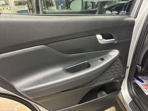 Used 2022 Hyundai Santa Fe SEL image 8