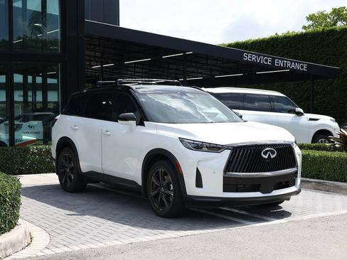 Certified 2026 INFINITI QX60 Autograph w/ Dark Cargo Package AWD/4WD image 2