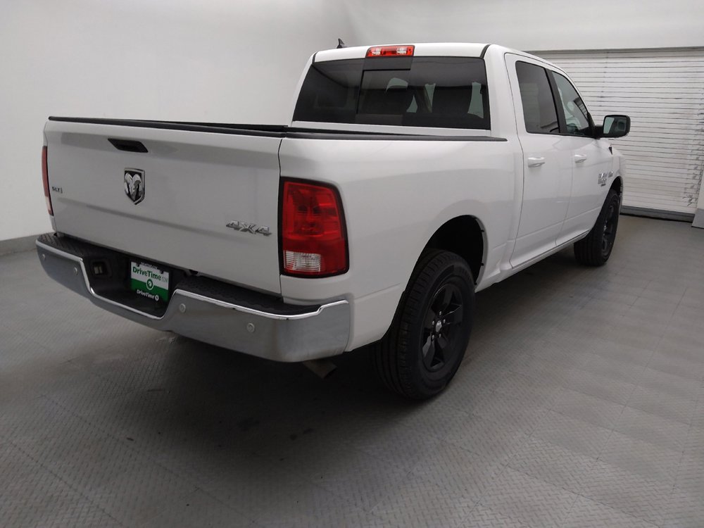 Used 2019 RAM 1500 Classic SLT w/ Luxury Group AWD/4WD image 9