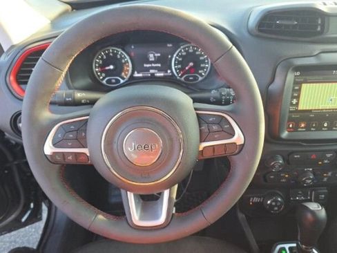 Used 2023 Jeep Renegade Trailhawk w/ Sun/Sound Group AWD/4WD image 10