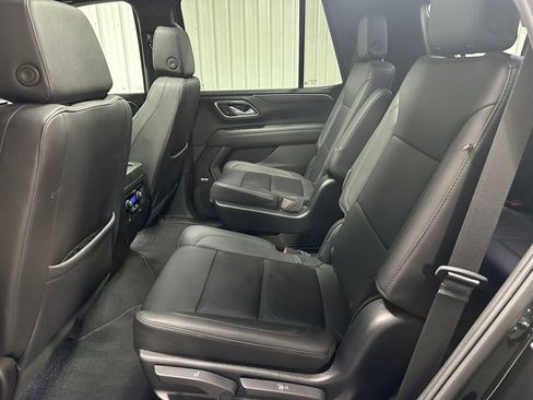 Used 2023 Chevrolet Tahoe Z71 w/ Luxury Package image 10