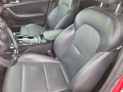 Used 2021 Kia Stinger GT-Line w/ Sun & Sound Package image 4