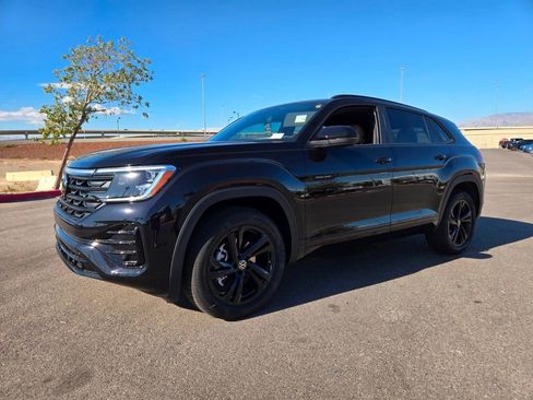 New 2026 Volkswagen Atlas Cross Sport SEL R-Line AWD/4WD image 2