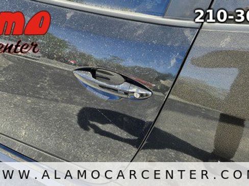 Used 2016 Hyundai Veloster Turbo image 10