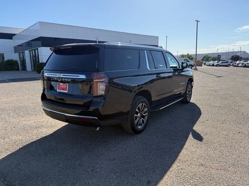 Used 2023 Chevrolet Suburban LS w/ Driver Alert Package AWD/4WD image 5