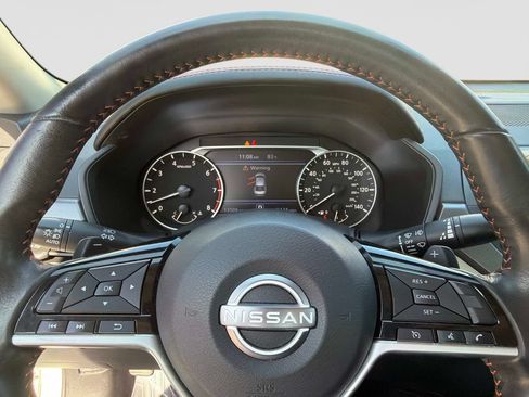 Used 2023 Nissan Altima 2.5 SR FWD image 27