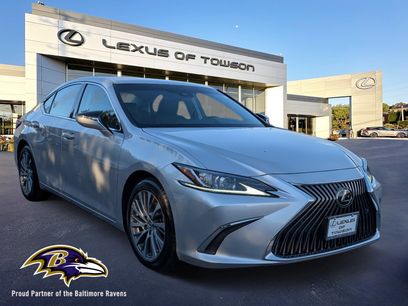 Certified 2021 Lexus ES 350 w/ Premium Package