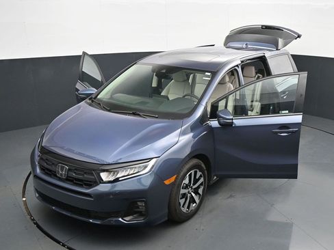 Used 2026 Honda Odyssey EX-L image 38