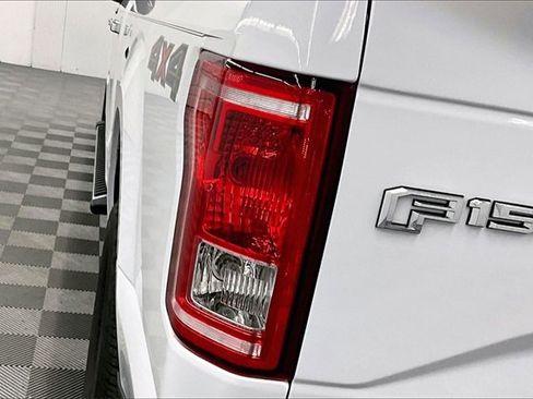 Used 2017 Ford F150 XLT w/ Equipment Group 302A Luxury image 31