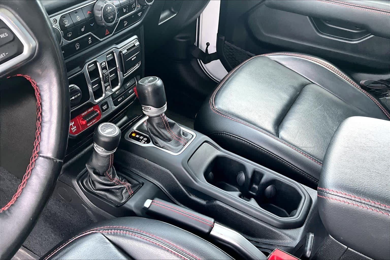 Used 2020 Jeep Wrangler Unlimited Rubicon w/ Quick Order Package 28Y Recon AWD/4WD image 17