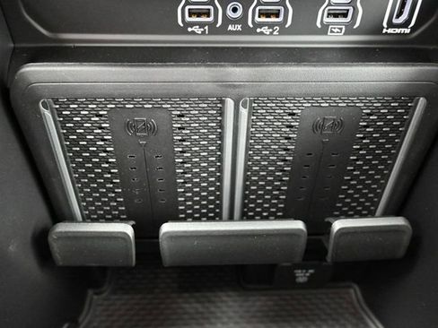 New 2026 RAM 3500 Limited AWD/4WD image 31